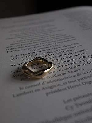 Blanc iris / TEtoile  Ring (Gold)
