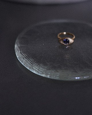 8UEDE/exclusive Exa Pieco Ring. Gold (IOLITE)