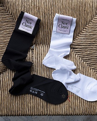 MARCOMONDE/ sheer high socks 50
