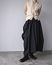 Villd /volume asymmetry Skirt