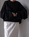 vonique/ volume sleeve sweat <black>