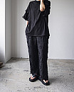crinkle crinkle crinkle/ 3D embroidery rayon shantung pants | BLACK