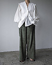 GABRIELA COLL GARMENTS ''NO.287 CORDUROY FLAP POCKET TROUSERS'' (GREEN)