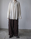 villd / wool box pleat shirt