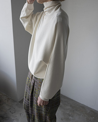 IIROT/ Wool silk Turtle Knit