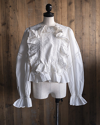 crinkle crinkle crinkle /pillow case blouse