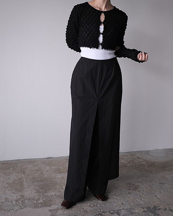 IIROT - IIROT イロット Satin trousers ブラックの通販 by