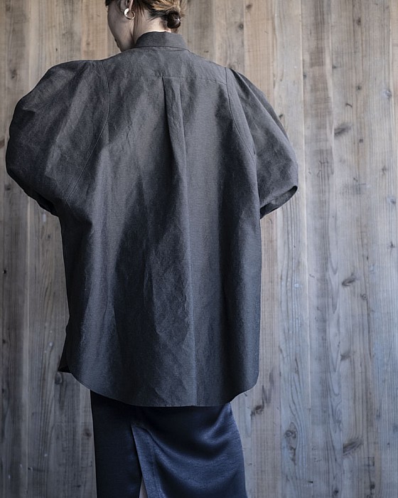 IIROT/Oversized Linen Shirt_Khaki