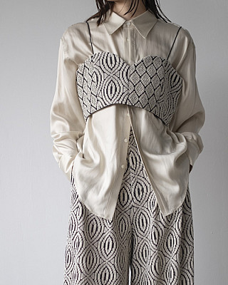 viild / jacquard tops