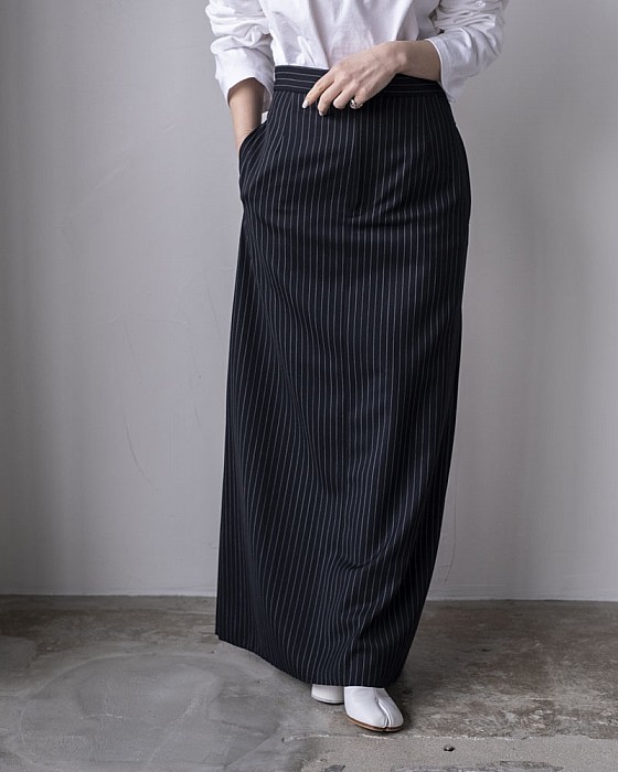 INSCRIRE/ Wool Long Skirt