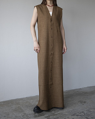 GABRIELA COLL GARMENTS ''NO.90 SUMMER WOOL SLEEVELESS DRESS'' (CAMEL)