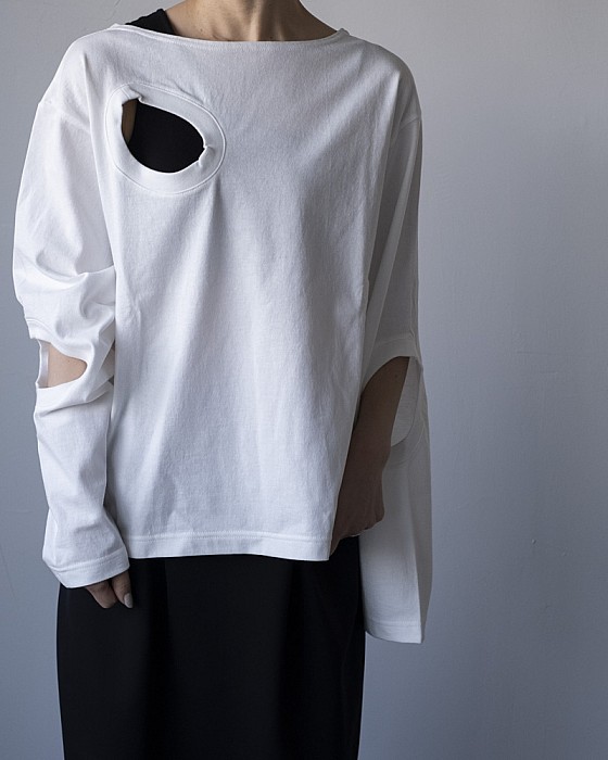 INSCRIRE/CUT OUTS LONG SLEEVE TEE<WHITE>