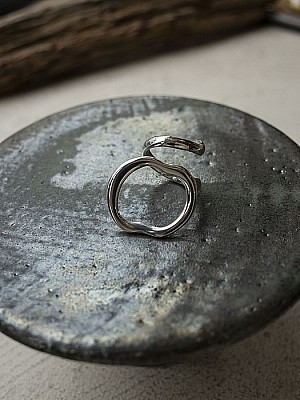 Blanc iris /reef Ring (Silver)