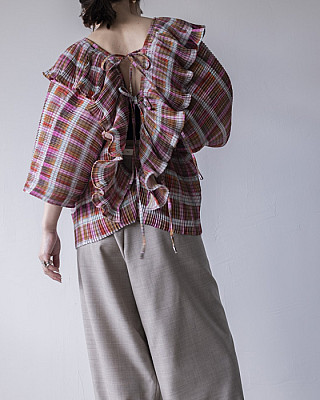 JULIA HEUER/ HANDPLEATED MARCIA TOP IN TAREK