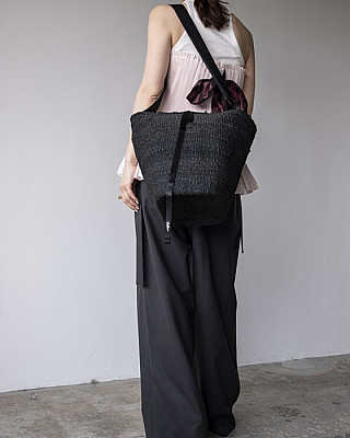 VONIQUE / JUN MIKAMI