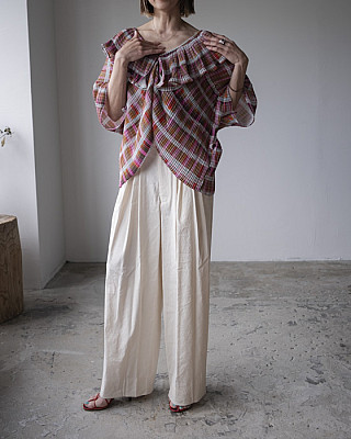 JULIA HEUER/ HANDPLEATED MARCIA TOP IN TAREK