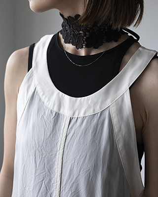 PAN /bischoff butterfly lace neck wear (BLK)