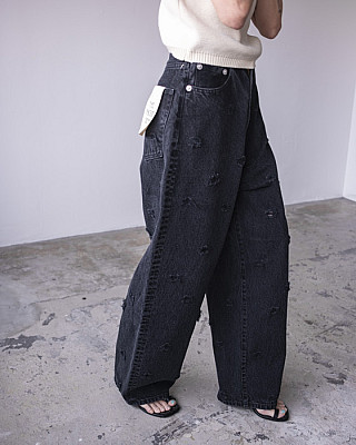 INSCRIRE / Dot Hole Denim Pants