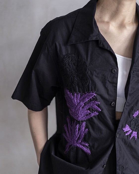 NOMA t.d. /Flower Hand Embroidery Shirt