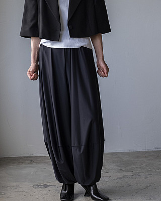 ENFOLD / WIDE BALLOON-PANTS