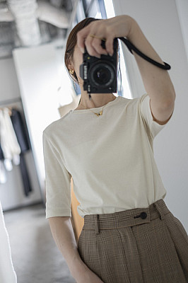 vonique / soft twist T-shirt (Cream)