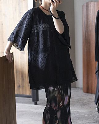 crinkle crinkle crinkle/ Lace patchwork half sleeve shirts