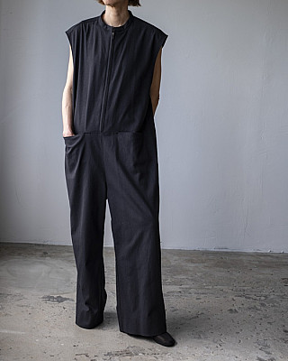 villd / minimal Zip jumpsuit