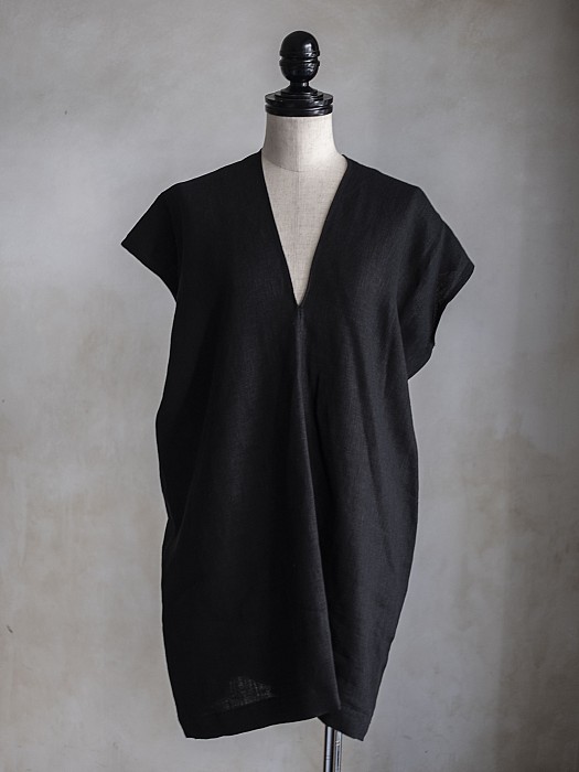 ARCHI/LINEN NO-SLEEVE SQUARE TOP