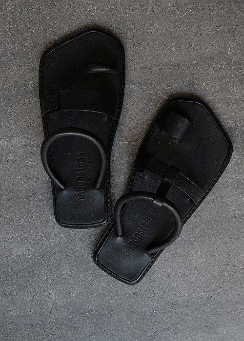 サンダルnagonstans Asymmetry Sandals