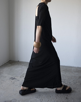 villd / back open maxi one-piece