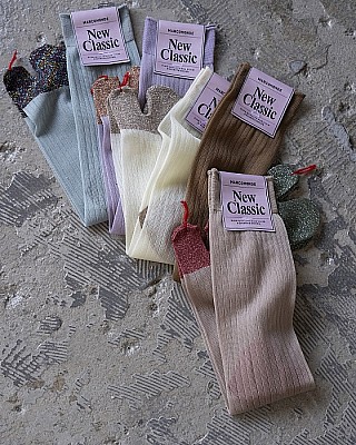 MARCOMONDE/wide rib bicolor tabi socks