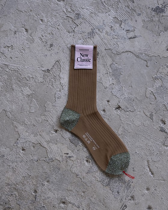 MARCOMONDE/wide rib bicolor socks(一旦保留)