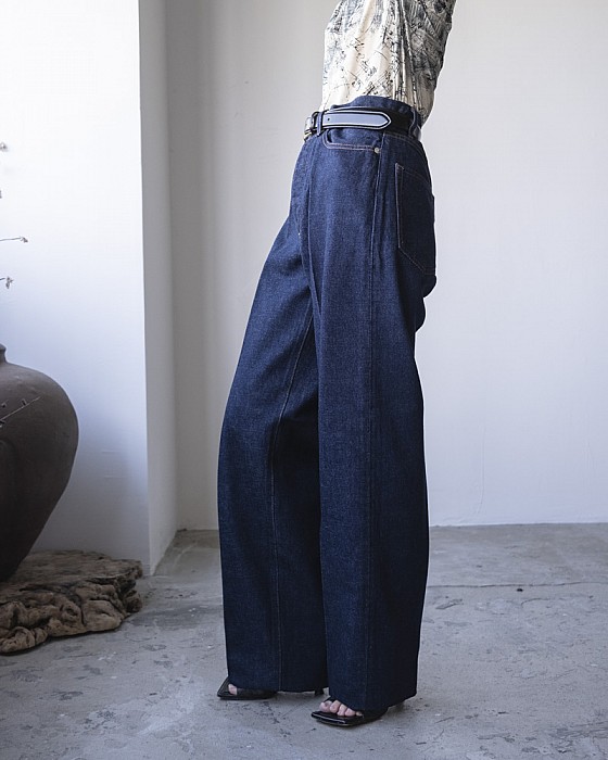 VONIQUE / TANAKA/THE JEAN TROUSERS(RINSED BLUE)