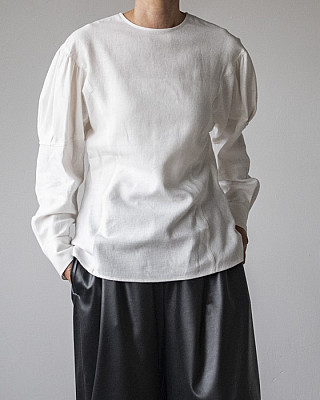 villd / puff blouse