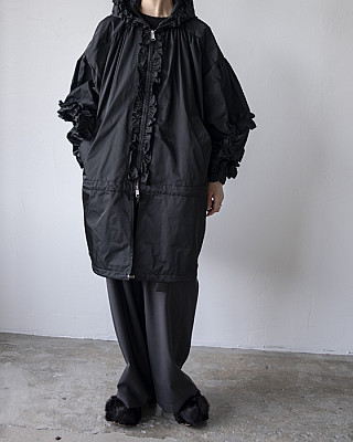 ENFOLD / FRILL BLOUSON