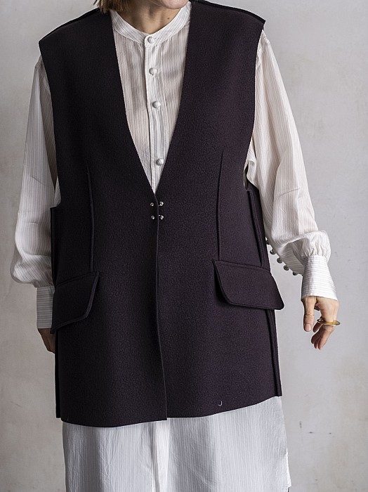 MM6/wool vest