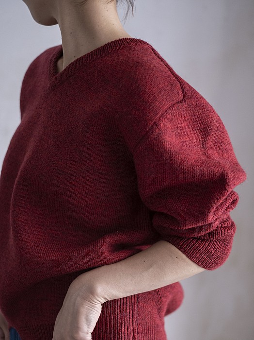 JUN MIKAMI/V neck knit