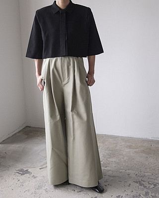 nagonstans / low-rise wide trousers