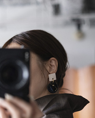 LEVENS / CERAMIC EARRINGS