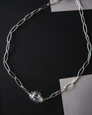 LEVENS / CHAINED BUBBLE NECKLACE