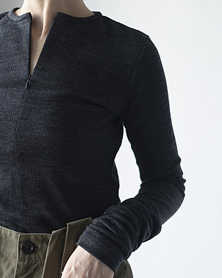 INSCRIRE / Plating Rib Zip Up Tee