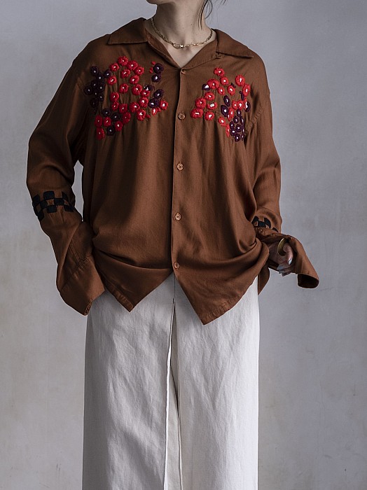 【SALE】NOMA t.d. / FLOWER HAND EMBROIDERY SHIRT<sale>