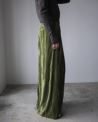 villd / crushed velor wide tuck pants (GREEN)