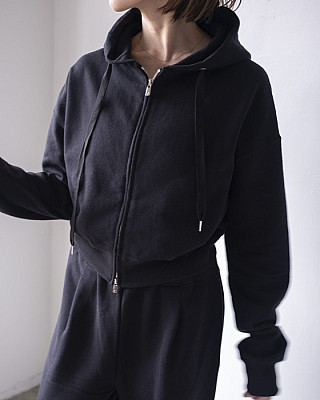 BISOWN /CO/WO URAKE SHORT ZIP HOODIE