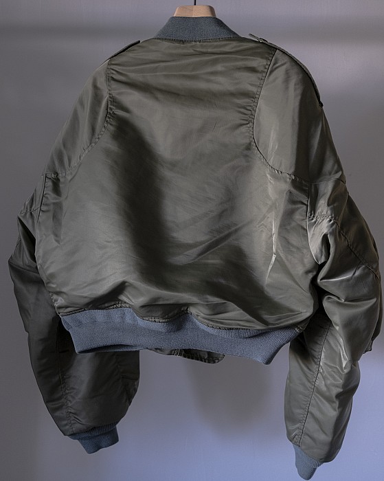 HOLIDAY  L-2B FLIGHT JACKET