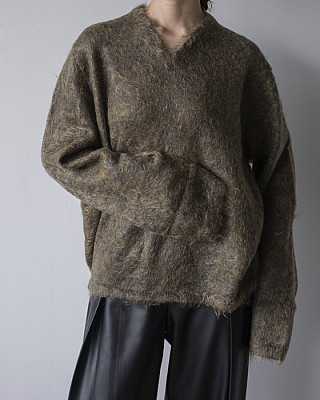 INSCRIRE /Shaggy V-Neck Pullover