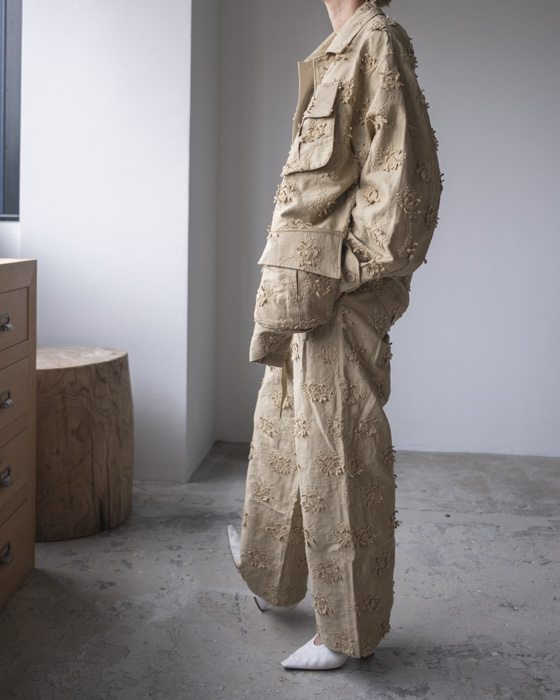 パンツ crinkle 3D peacock embroidery pants VONIQUE / crinkle crinkle crinkle/ 3D embroidery twill easy pants