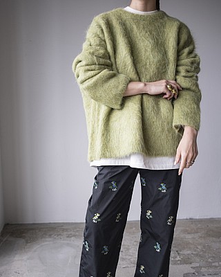 villd/ shaggy knit