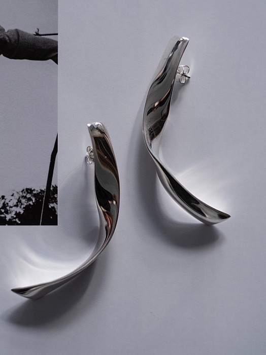 Blanc iris /Attire collection Vermeil Pierce<silver>